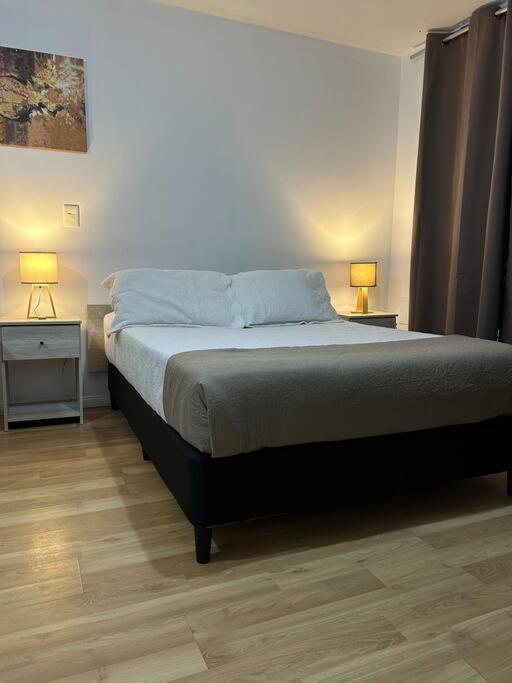 Hermoso Y Monoambiente En Tres Cruces Apartamento Montevideu